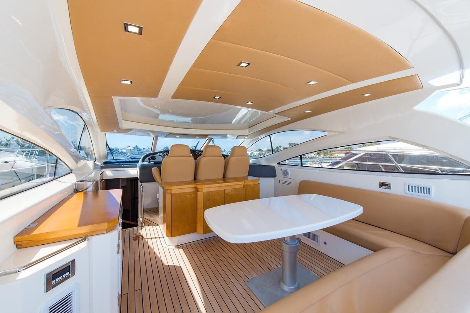 Motor Yacht: Private Charter, photo 3