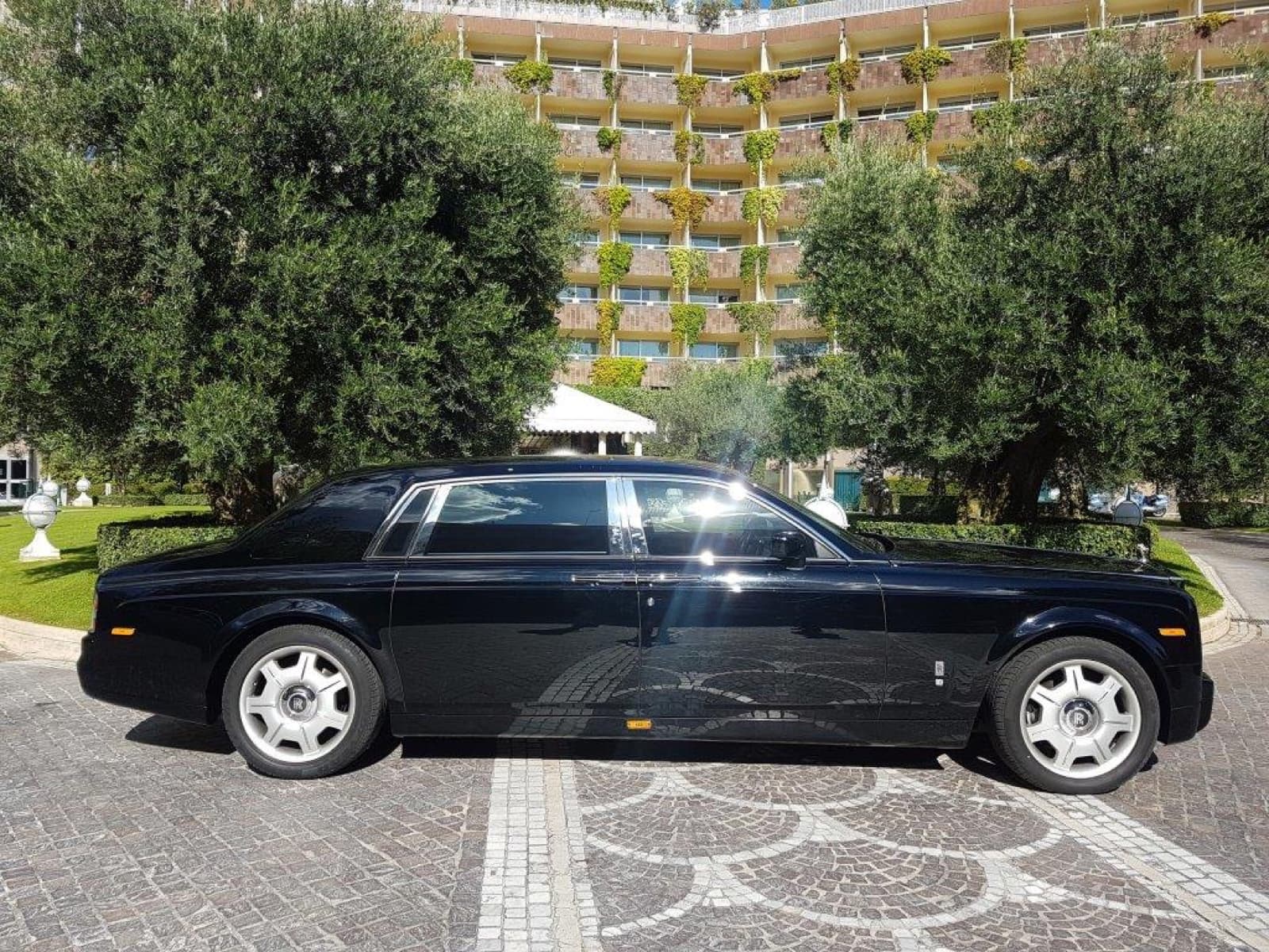 Rolls-Royce Phantom VIII — 4