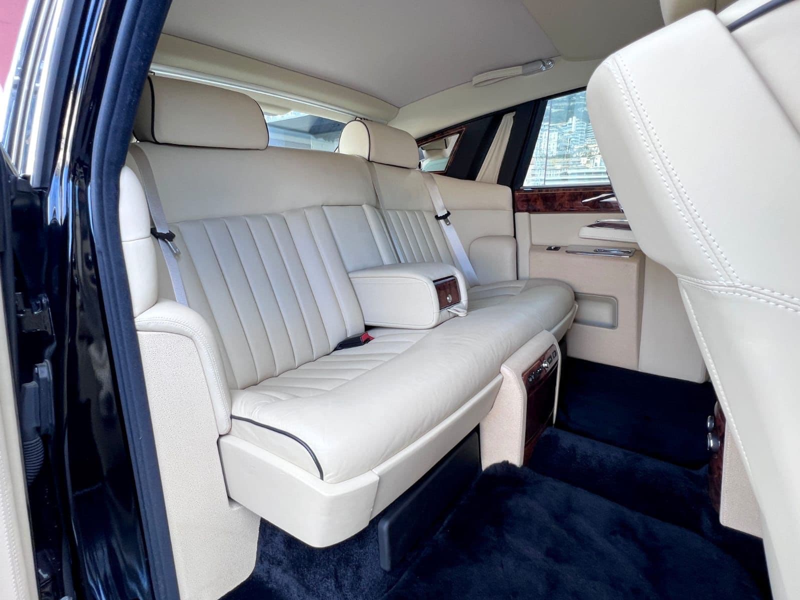 Rolls-Royce Phantom VIII — 6